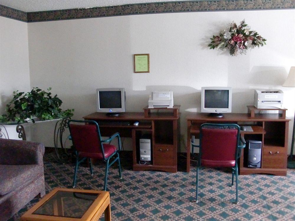 كولورادو سبرينغس Travelstar Inn & Suites المظهر الخارجي الصورة
