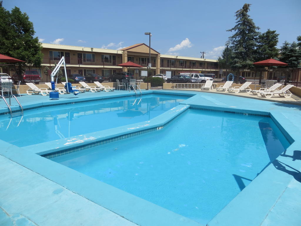 كولورادو سبرينغس Travelstar Inn & Suites المظهر الخارجي الصورة