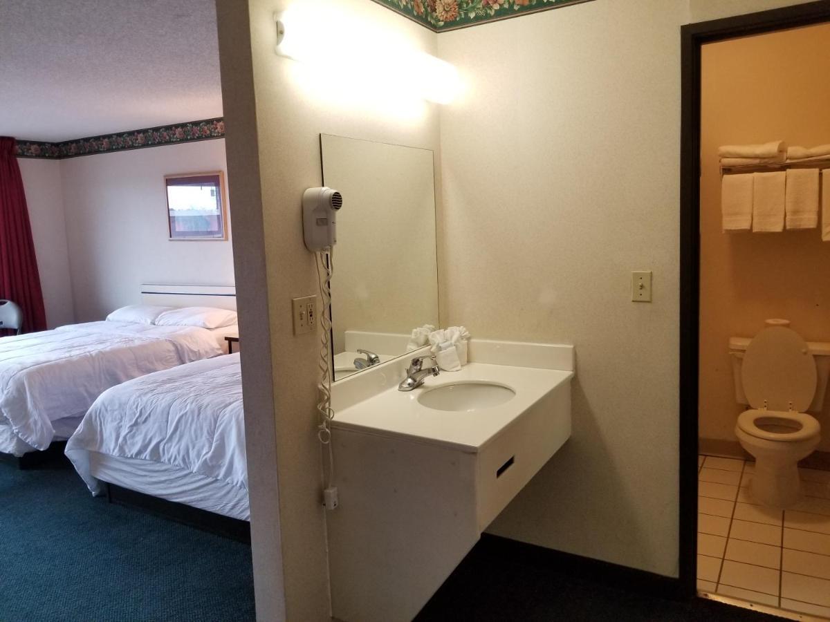 كولورادو سبرينغس Travelstar Inn & Suites المظهر الخارجي الصورة